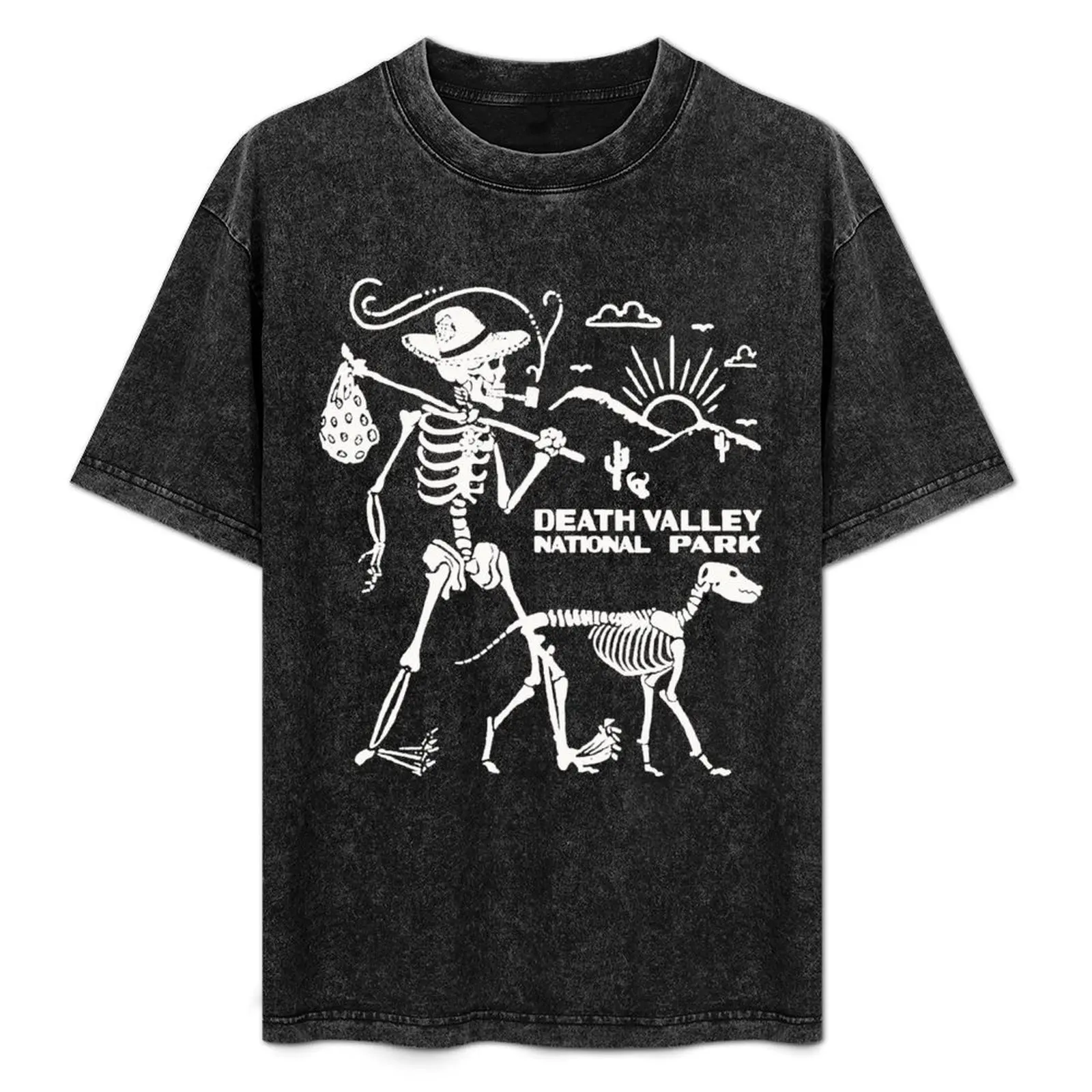 Death Valley Hiking Campings Joshua Tree Vintage National Parks Yellowstone Yosemite Appalachian Trail T-Shirt