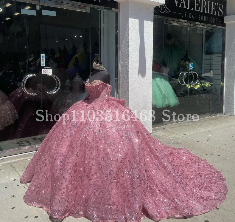 فساتين فاخرة لامعة على الكتف ، فساتين الأميرة Quinceanera ، حبات الماس الترتر ، فساتين الملكة المكسيكية ،