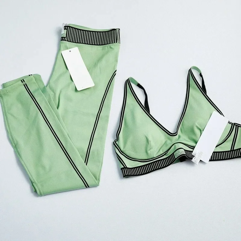 2026 Women's Fashion Sports Top and Fitness Running Comfortable Pants Yoga Pilates Set Two Piece Set