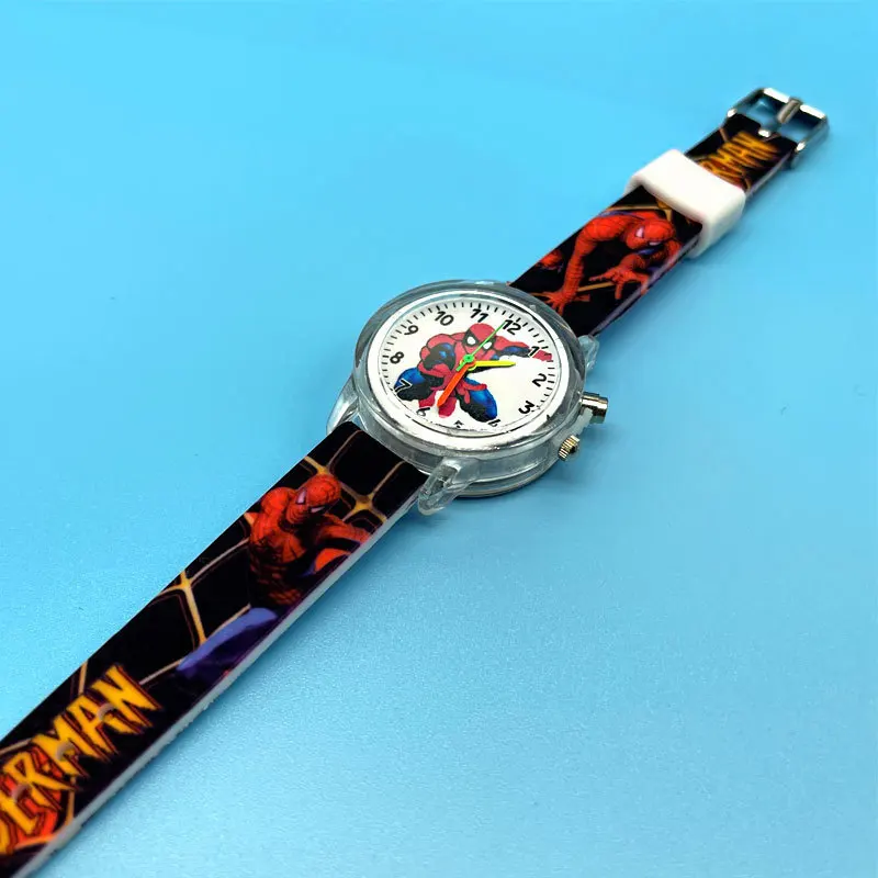 Montre à quartz Marvel pour enfants, Spider Man, Avengers Cartoon, bracelet en silicone léger, garçon, fille, étudiant