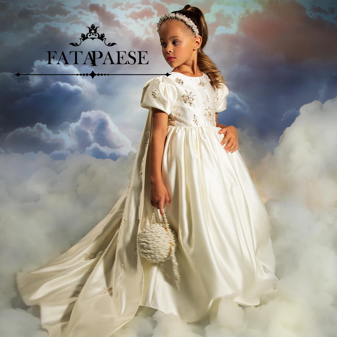 

FATAPAESE Customized Flowers Girl Dress Satin Gown with Embroidery Beads Crystals on Floor-length MaxiBall Gown Wedding Kid Gown