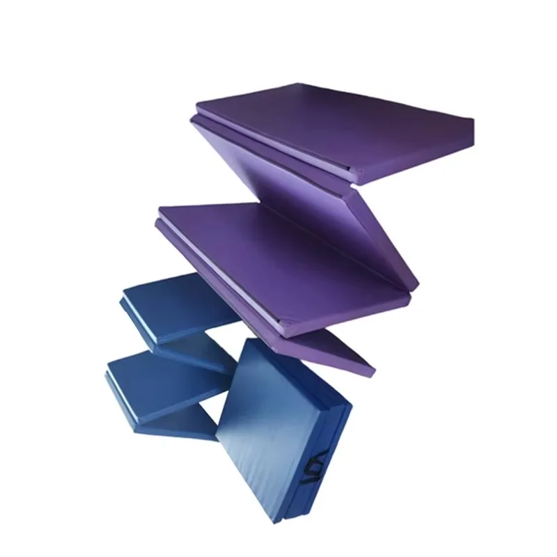 Lightweight foldable gym mat 0.6 inches thick, 3-second set and travel/Pilates antibacterial surface