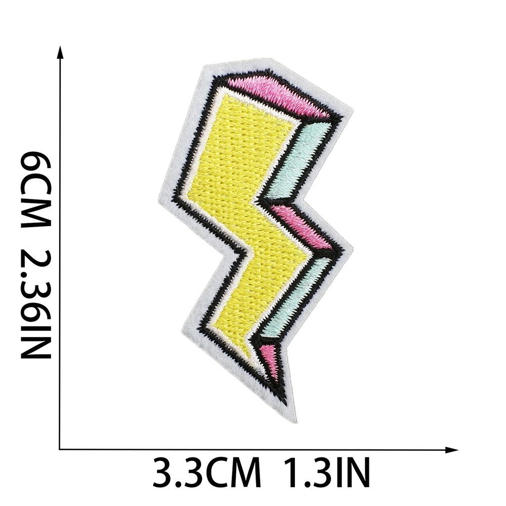 Hot 1pcs Patch Yellow Duck Dog Stickers Iron On Patches for Clothing Sewing Embroidery Fusible Applique Badge Decoration Stripes