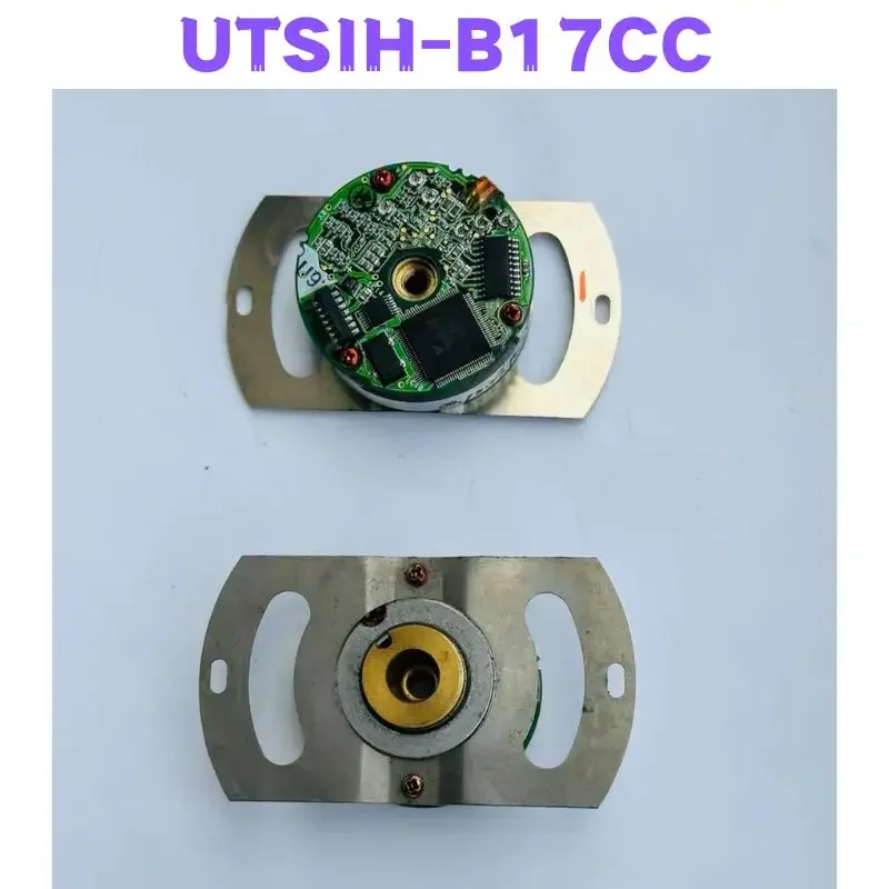 

Second-hand UTSIH-B17CC UTSIH B17CC Servo Motor Encoder Tested OK