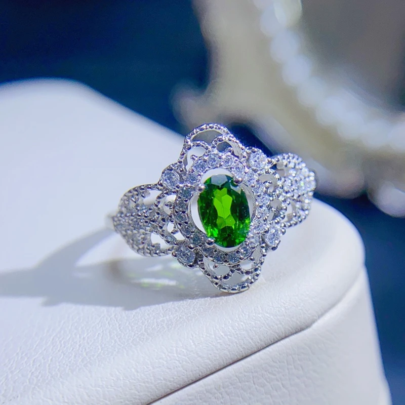 

Natural diopside ring fresh and simple 925 Sterling Silver Emerald Color beautiful women's gift special design