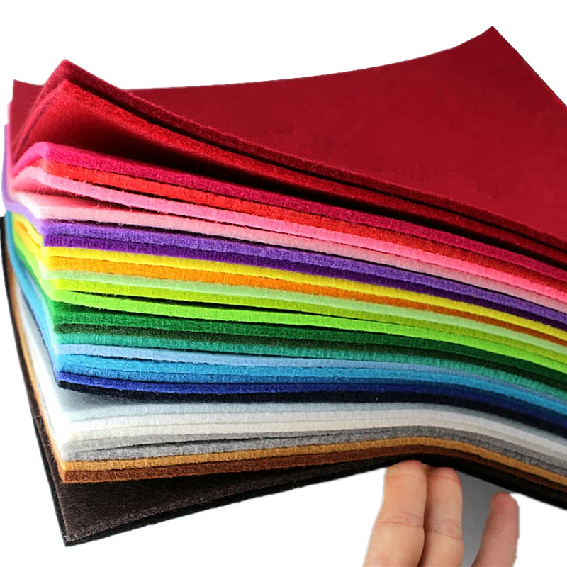 1PC 30*30 Nonwoven Fabric Felt DIY Sewing Toys Crafts Gift Solid Color Polyester Nonwoven Felt 4MM Thickness Home Decoration