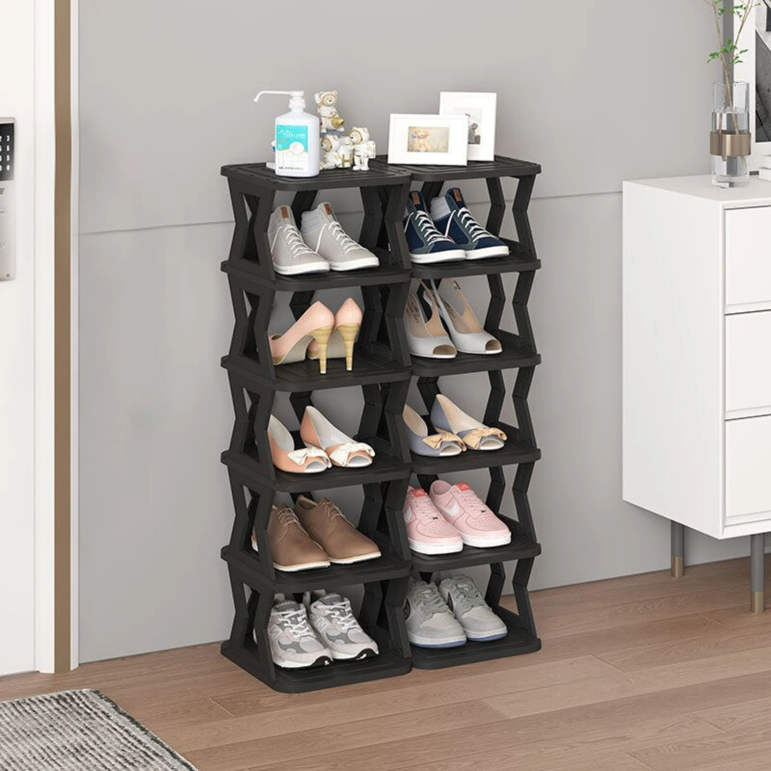 Foldable Multi-layer Simple Plastic Shoe Cabinet with Space Saving Design and Narrow Assembly Shelf for Single Pair of Shoes