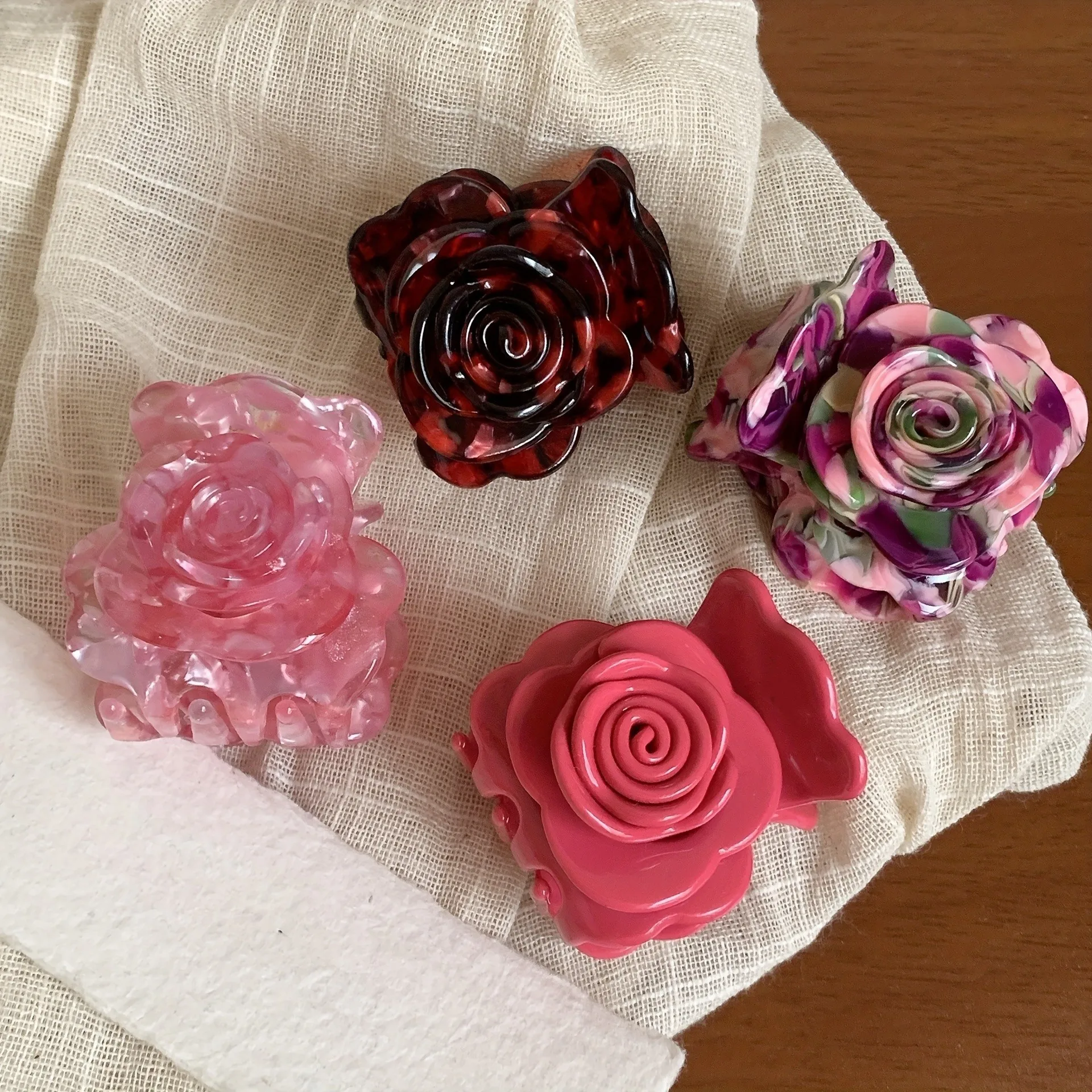

2025 New Exquisite Rose Flower Hair Accessory for Women Acetic Acid Hair Shark Clip Half Back Of the Head Hair Clip