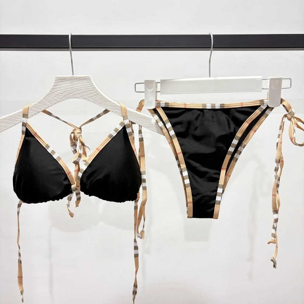 럭셔리 브랜드 디자인 섹시 블랙 프린트 비키니 2피스 세트 여성용 홀터 엘라스틱 끈 비키니 수영복 해변 의류 휴가 비치웨어