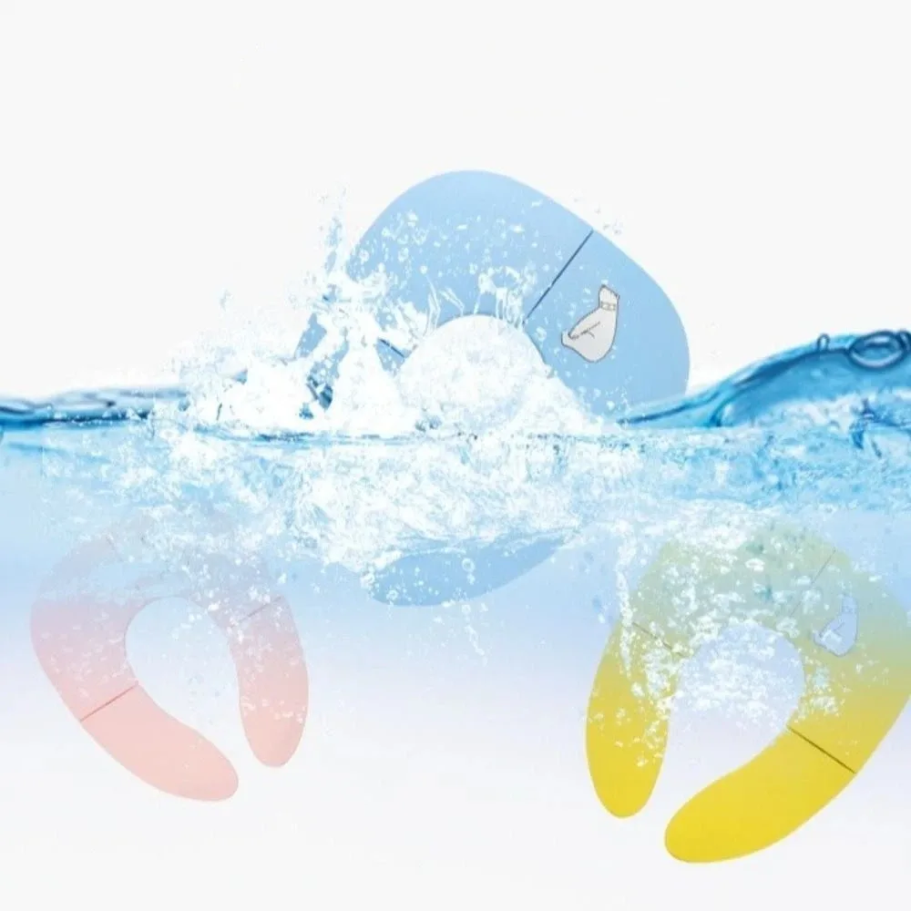 Foldable Baby Travel Toilet Seat Washable Non-Slip Travel Potty Seat Cartoon Suction Cups Potty Seat Cover Public Restrooms