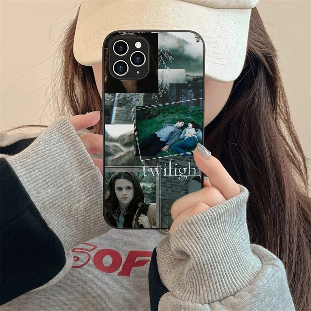 TV Twilight Isabella Edward Cullen Phone Case For Iphone 15 11 13 14 Pro Max 7 8 Plus X Xr Xs Max Se2020 12mini Cover Case