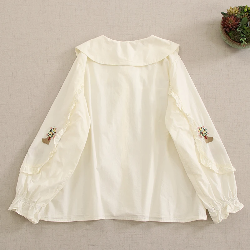 Sweet Mori Girl Kawaii Rabbit Flower Embroidery Cotton Shirts Women Spring New Japanese Peter Pan Collar Long Sleeve Casual Tops