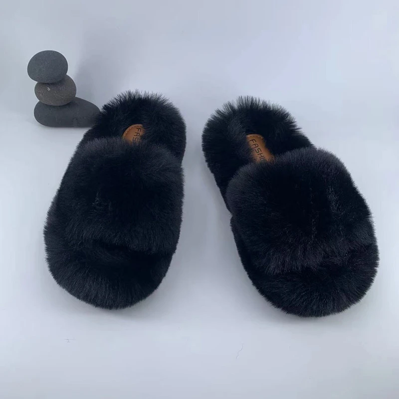 الأطفال غرفة نوم أحذية في الداخل مريحة الاطفال عادية نعال قماش لينة 2025 شتاء جديد بنين بنات النعال غير رسمية عدم الانزلاق