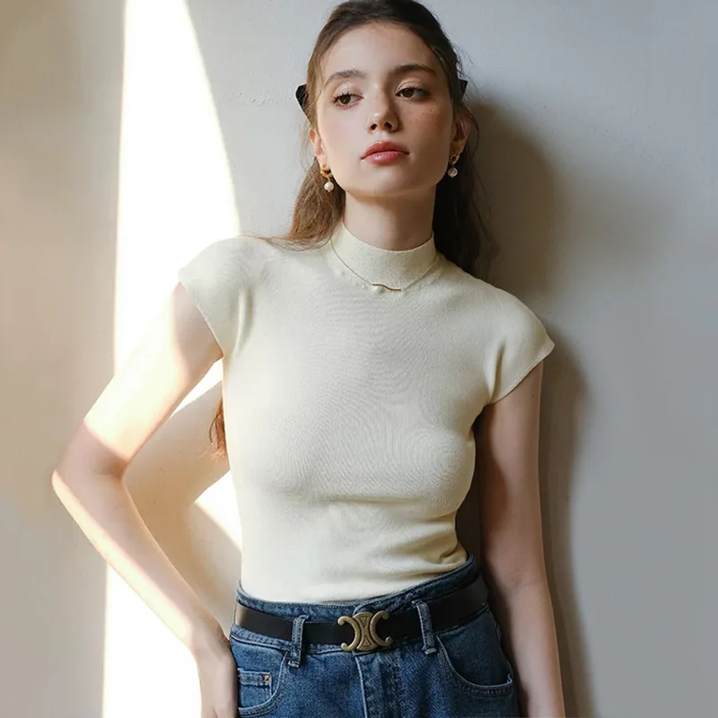 

Women Knitted High Neck Top With Button-back Fastening