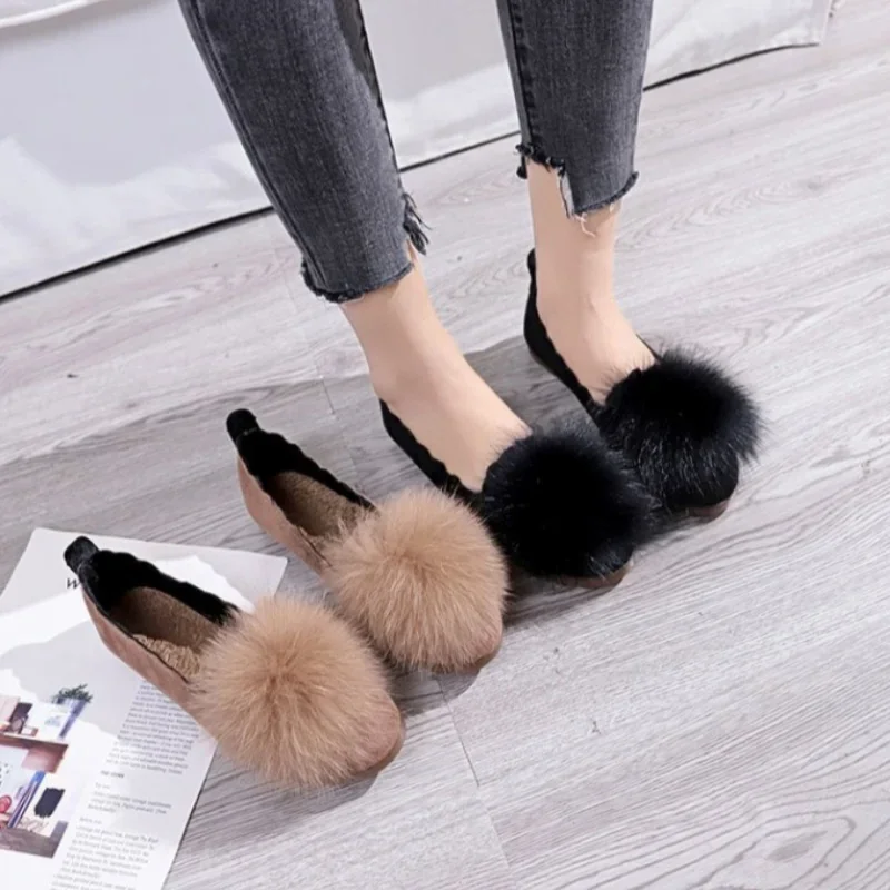 Pompom Fur Balls Shoes Woman Single Flats OL Ladies Dress Shoes Work Loafers Slip on Ballets Shoes Women Velvet Flats