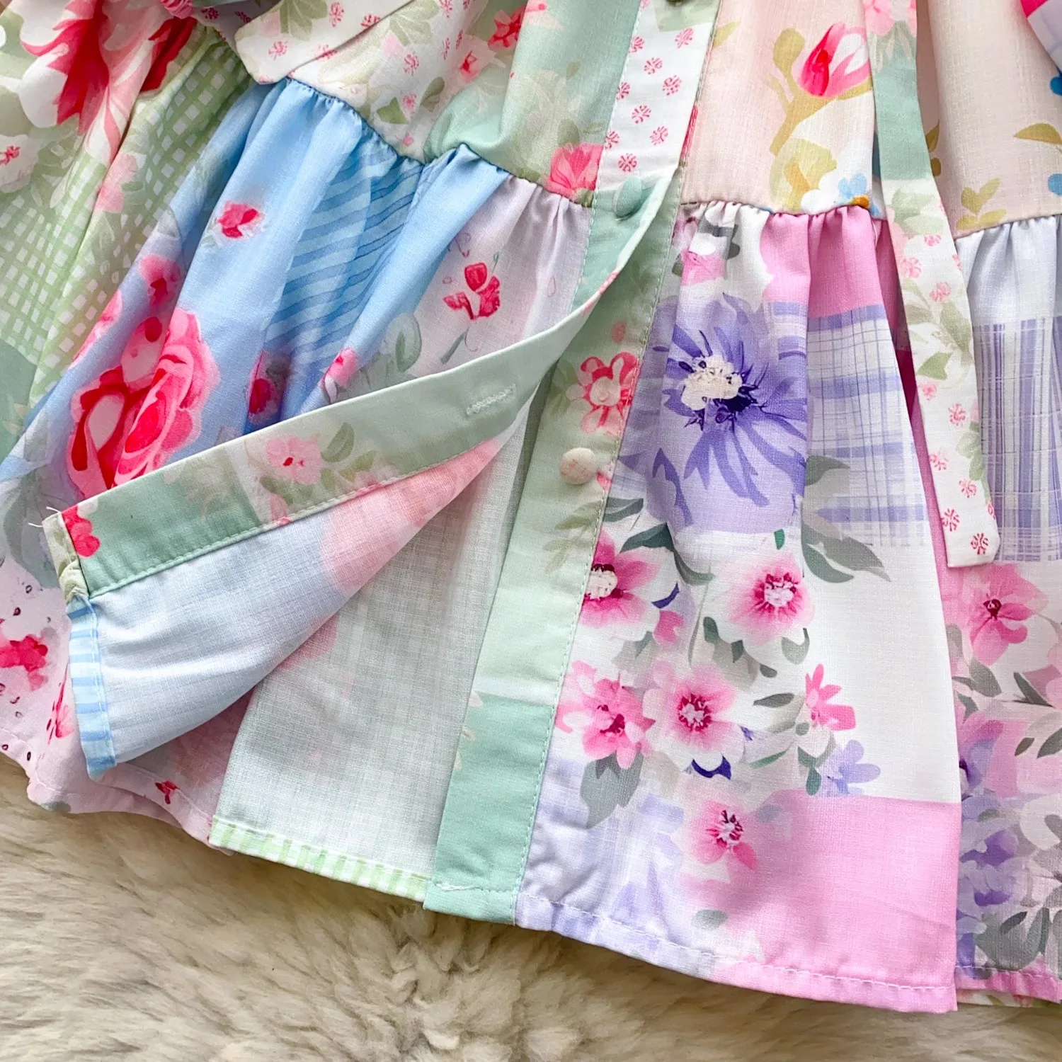 Vacanza estiva in pizzo scava fuori giuntura splendidi fiori mini abiti da donna stand manica lunga lanterna spiaggia boho volant abiti