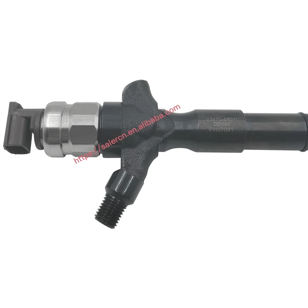 High Quality Diesel Common Rail Fuel Injector 23670-09071 For Toyota Hilux 1KD-FTV 3.0