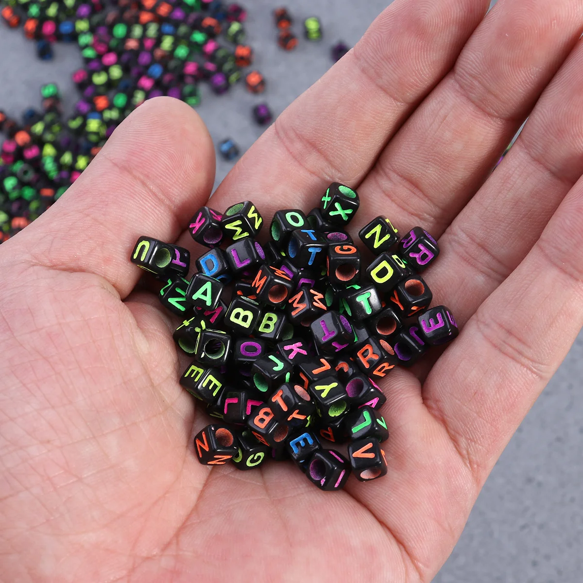 

600 Pieces Acrylic Alphabet Cube Beads 6mm Colorful Letters for DIY Jewelry Making Bracelets Necklaces Educational Craft