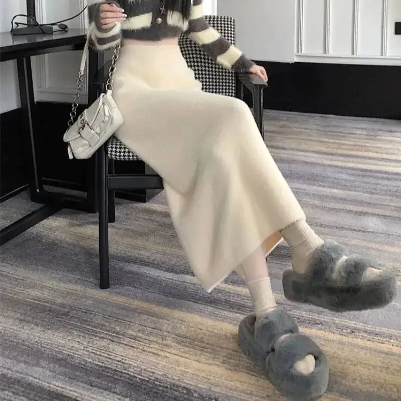 

Корейская имитация норки, плюшевые вязаные женские осенне-зимние толстые мягкие юбки-карандаш с разрезом, элегантная облегающая юбка с высокой талией