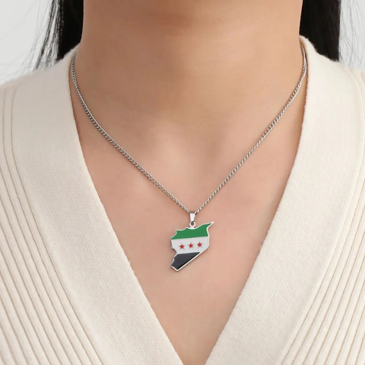 LIKGREAT Trendy Syria Map Flag Pendant Necklaces Stainless Steel Syrians Map Hiphop Jewelry Gift for Women Men view 4