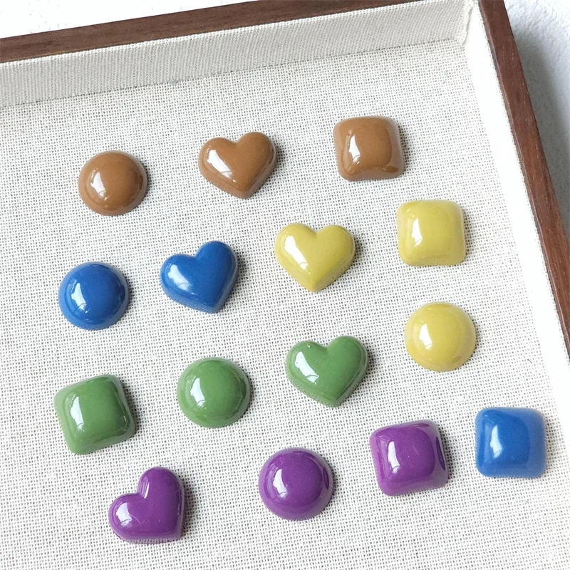 Newest 100pcs/lot 18mm color print geometry hearts square rounds shape resin cabochon beads diy jewelry garment hair accessory