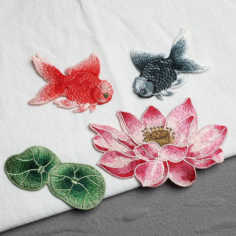 1 Paar süße bestickte Lotusfische zum Aufnähen, DIY-Aufnäher für Kleidung, Taschen, dekorativer Aufnäher