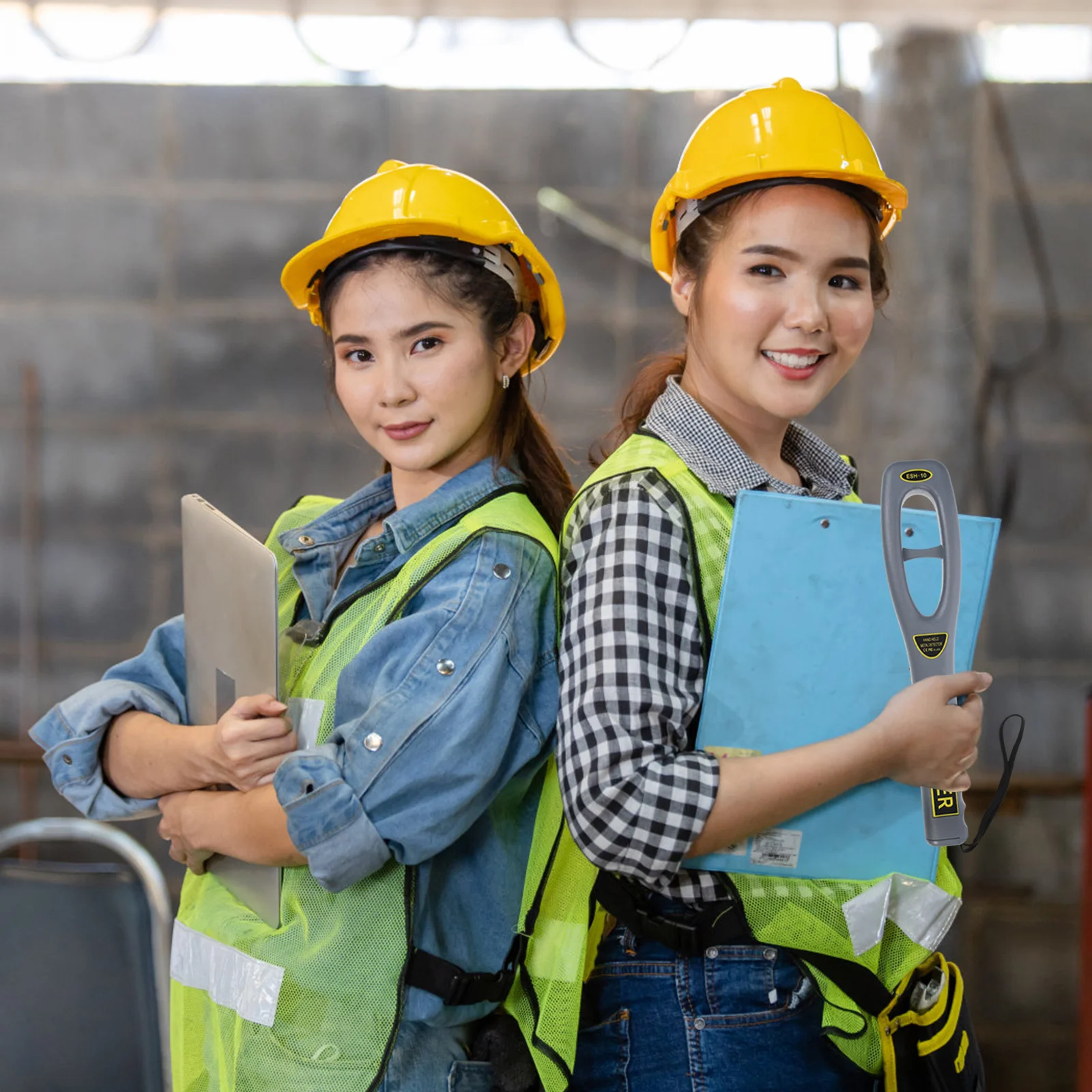 

High Sensitivity Handheld Security Scanner For Safety Inspection Durable Metal Detection Indicator Outdoor Metal