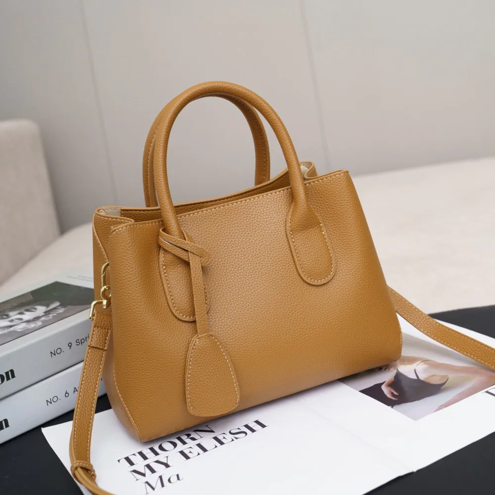 Luxury tote Genuine leather women\'s bag 2023 new top layer cowhide women\'s bag commuting fashionable portable bags for women