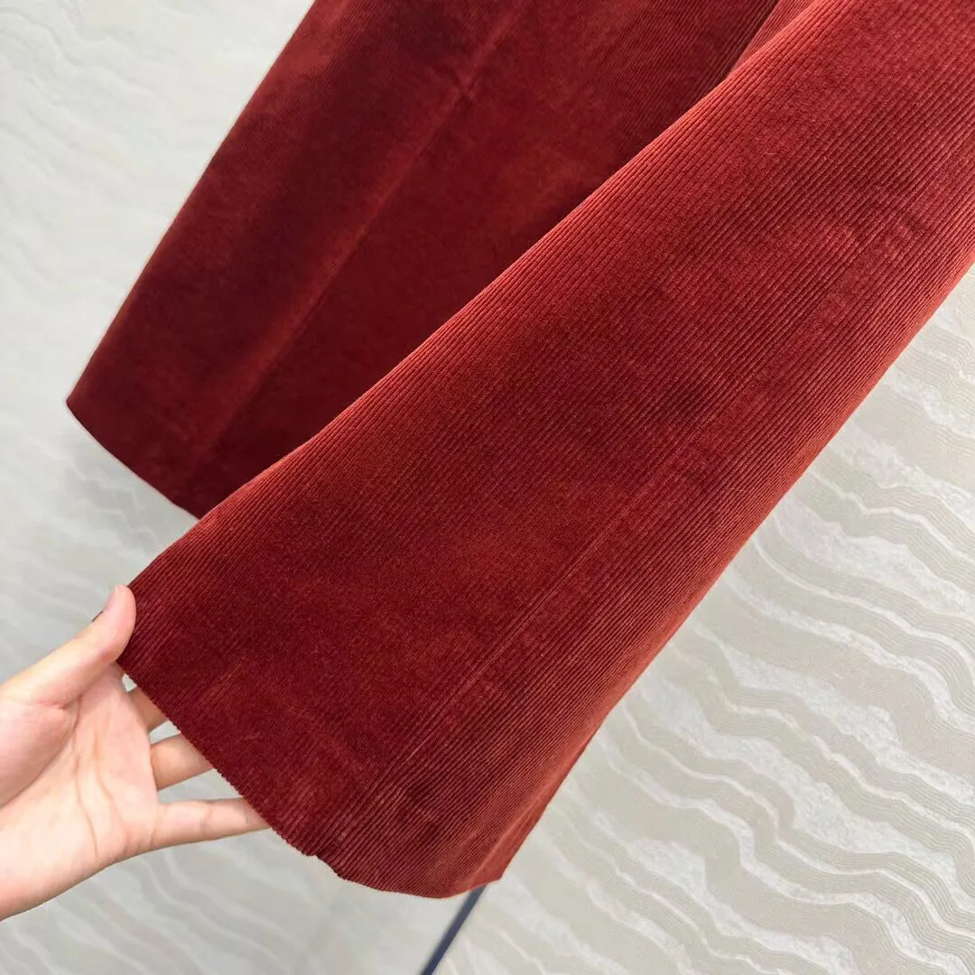 กางเกงขายาวทรงตรงผ้าลูกฟูกสีเบอร์กันดีสไตล์วินเทจแฟชั่นใหม่ปี 2025 สำหรับผู้หญิง ดีไซน์หรูหรา เอวสูง สวมใส่สบาย