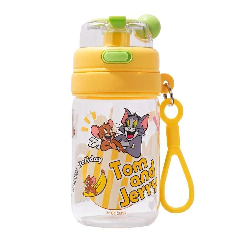 Kawaii 550 مللي توم وجيري يوم الصيف شرب القش كوب ماء أنيمي طالب الموضة المحمولة مزدوجة شرب الفم كوب بلاستك