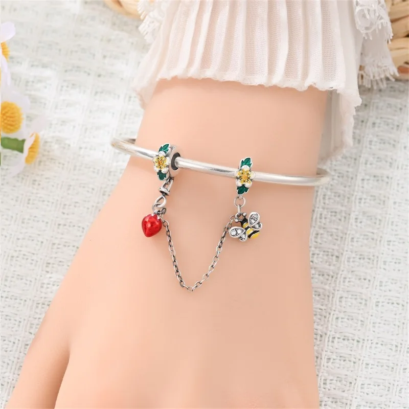 

2026 New 925 Sterling Silver Bee Strawberry Safety Chain Charms Bead Fit 3mm Original Bracelet DIY Women Date Jewelry Gifts