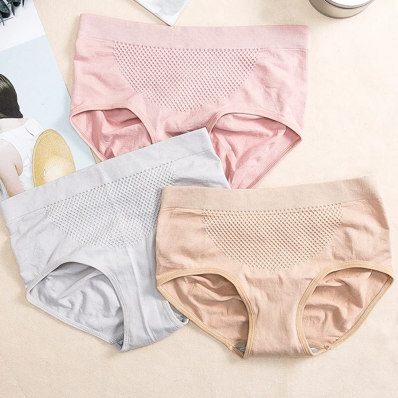 Women Cotton Seamless Panties Japanese Style 3D Honeycomb Underwear Mid Waist Breathable Soft Briefs