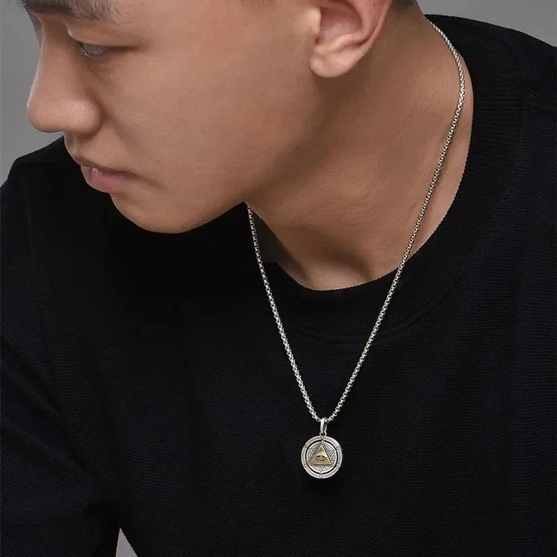 Exquisite Ancient Egyptian Gods Eye Horus Necklace Triangular Eye Pendant Jewelry Suitable for Men and Women Amulet Jewelry