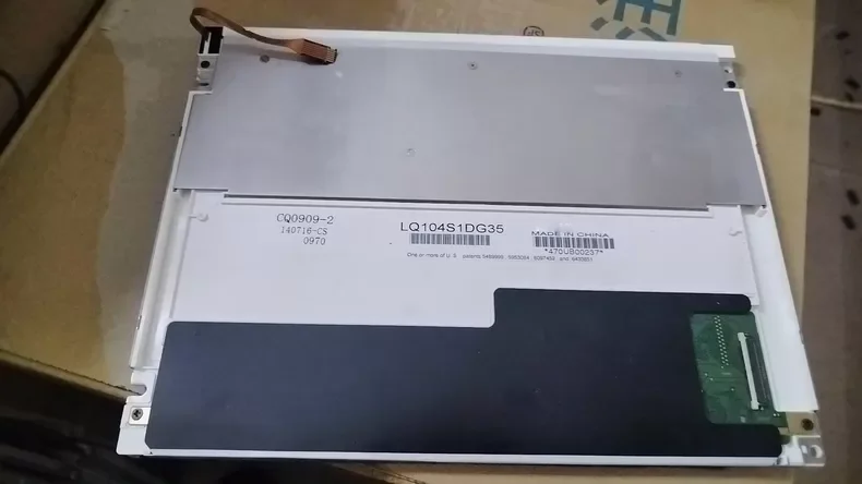 schermo-lcd-lq104s1dg35-da-104”-testato-e-funzionante