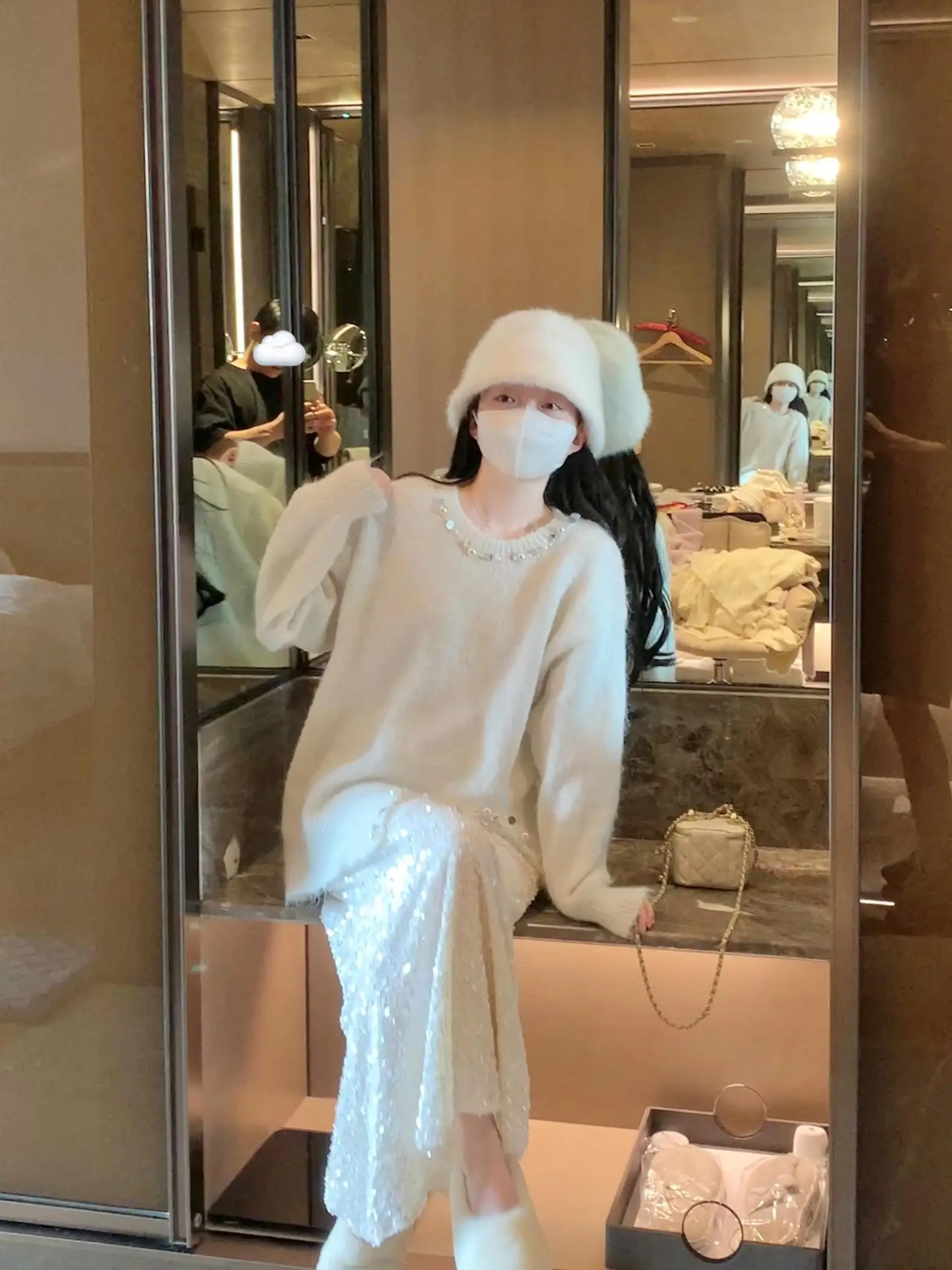 

Свитер с блестками iny, вязаный свитер, милая блестящая юбка для девочек, зима 2024, женская смесь полиэстера, шерсти и спандекса...