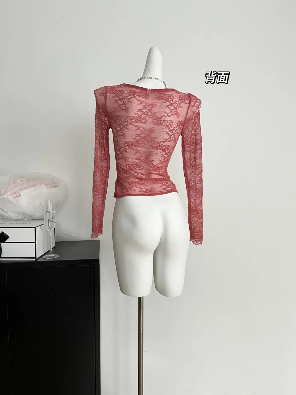 2024 New Women\'s Spring and Autumn Sexy Red Lace Tied Waist Long sleeved Design Top Y2K Elegant and Elegant V-neck T-shirt