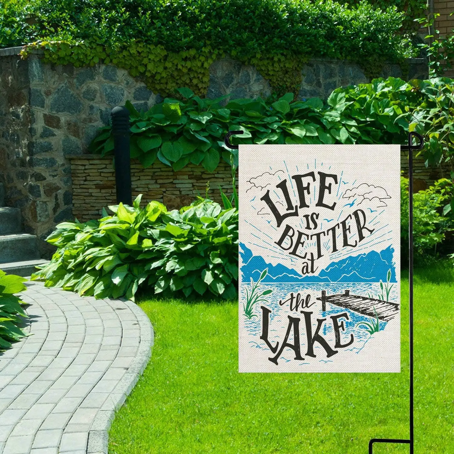 pingpi Lake House Quote Burlap Garden Flag, Double Sided Premium Fabric, Life Is Better At The Lake Outdoor Decoration Banne uui
