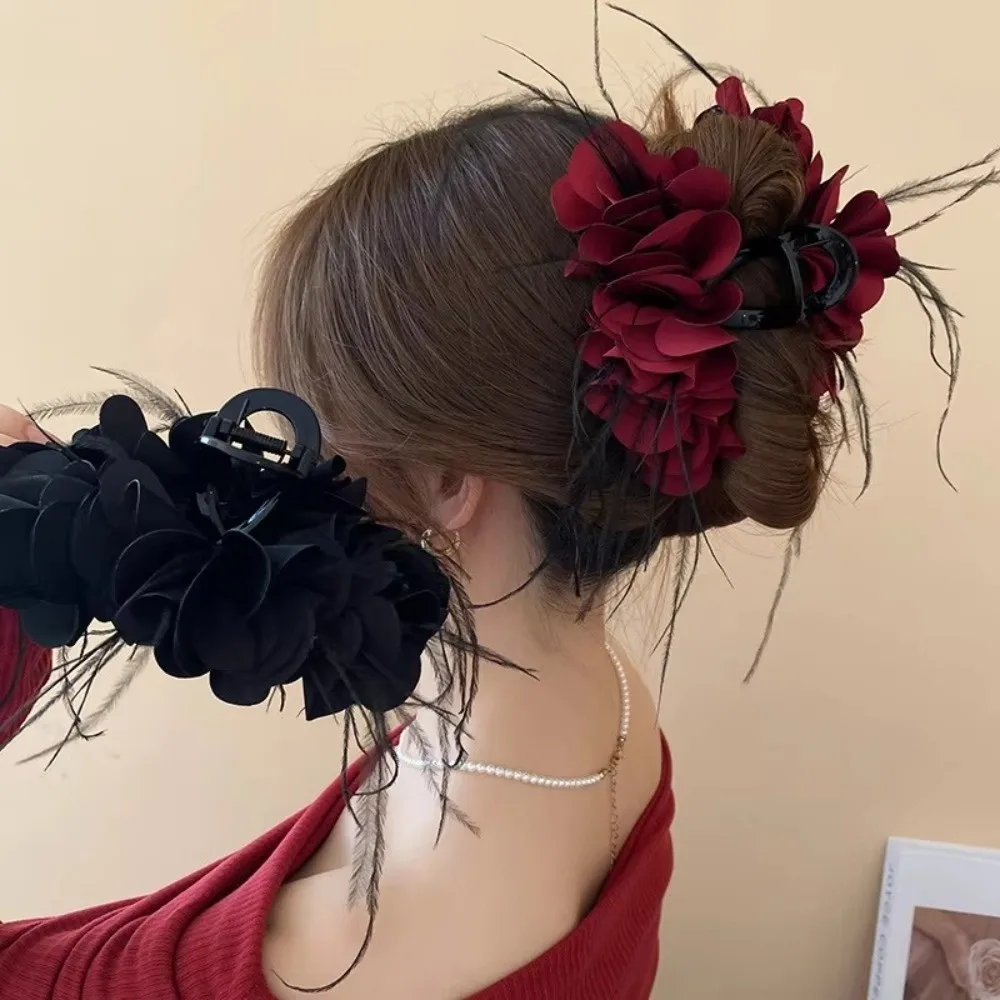 Pinza para el pelo de plátano multicapa elegante, horquillas de flores plisadas rojas, lazo, pluma, Clip de tiburón, vacaciones de verano
