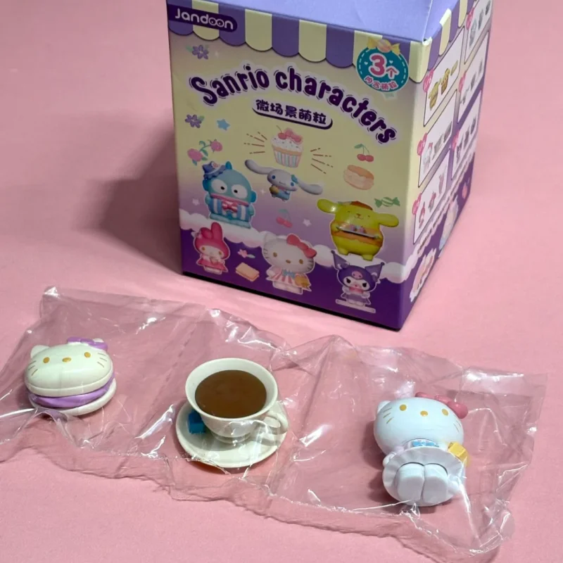 

New In Stock Genuine Sanrio Mini Figure Micro-Scene Series Blind Box Trend Play Toys Mysterious Box Exquisite Desktop Decoration