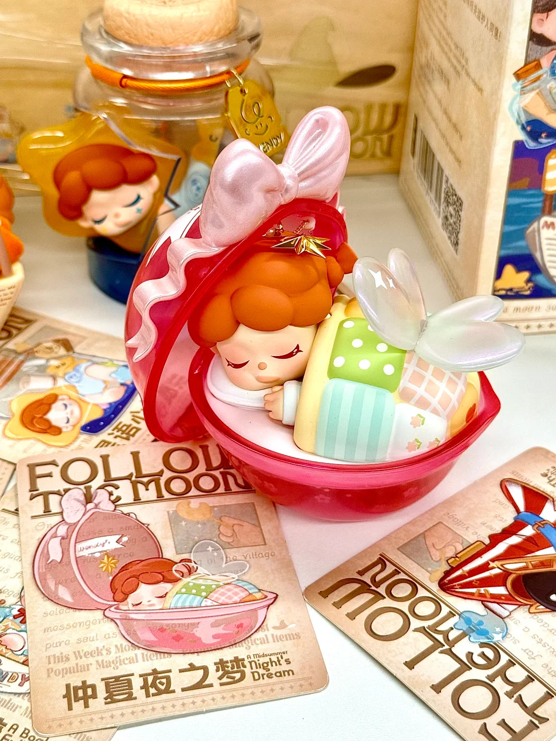 

Authentic Wendy Follow The Moon Series Blind Box When I'M With You Series Cute Fashion Handmade Jewelry Valentine'S Day Toy Gift