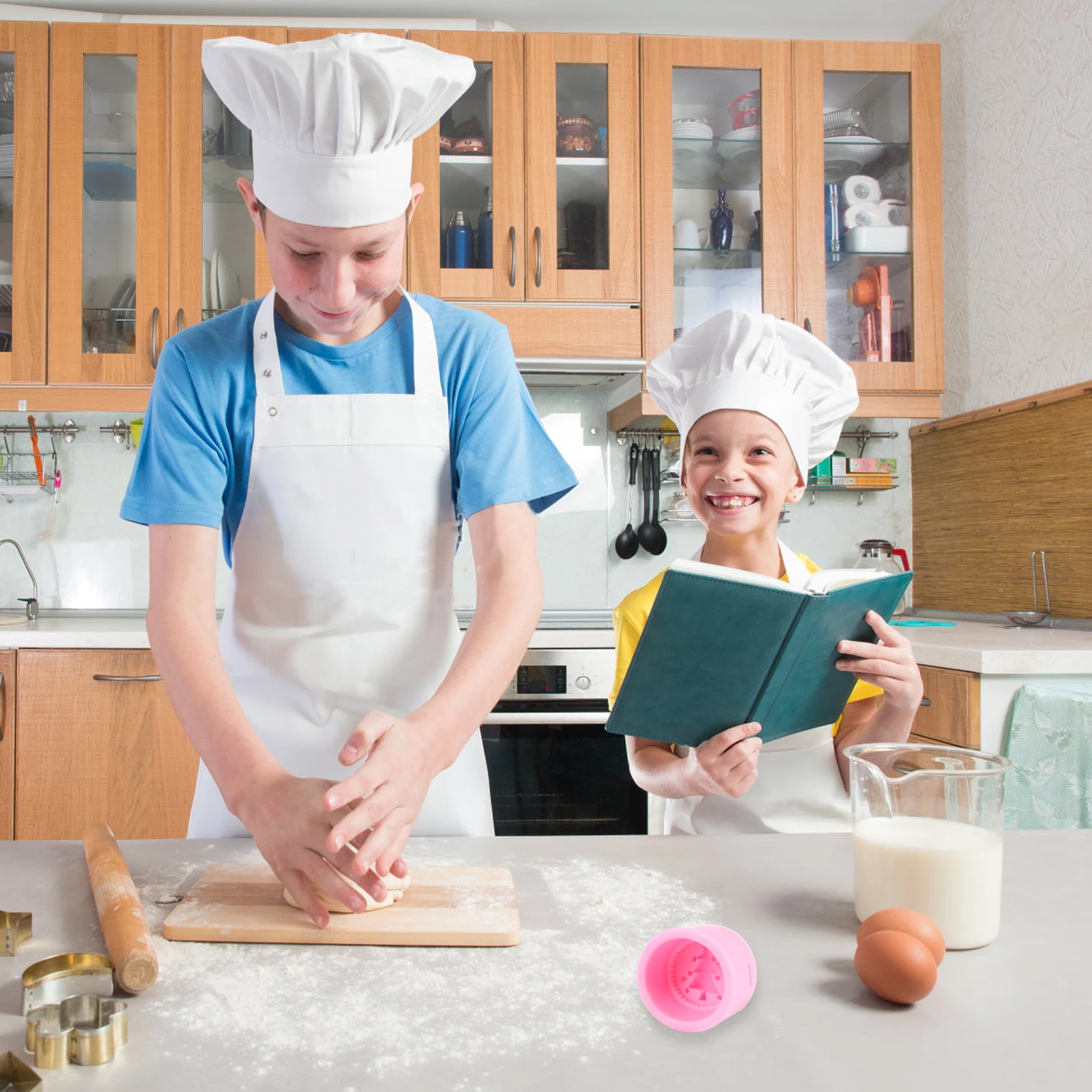 

Silicone Christmas Tree Mold Flexible Non-Stick Deep DIY Cake Soap Fondant Mold Xmas Silicone Cake Mould