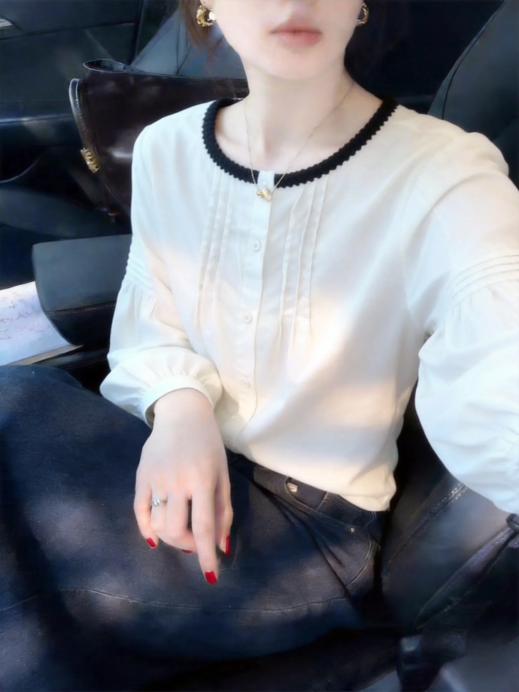 

Spring 2026 Korean Style Color Block round Neck Lantern Sleeve Shirt Women's Versatile Slimming Top Cotton Long Sleeve Cardigan