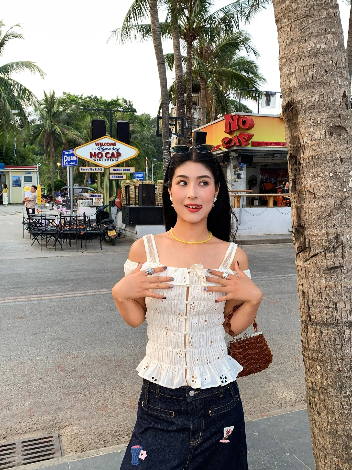 

Unique Beautiful Shirt Hollow out One Shoulder White Casual Slim Fit Cotton Summer 2026 Short Length Breathable Skin-Friendly