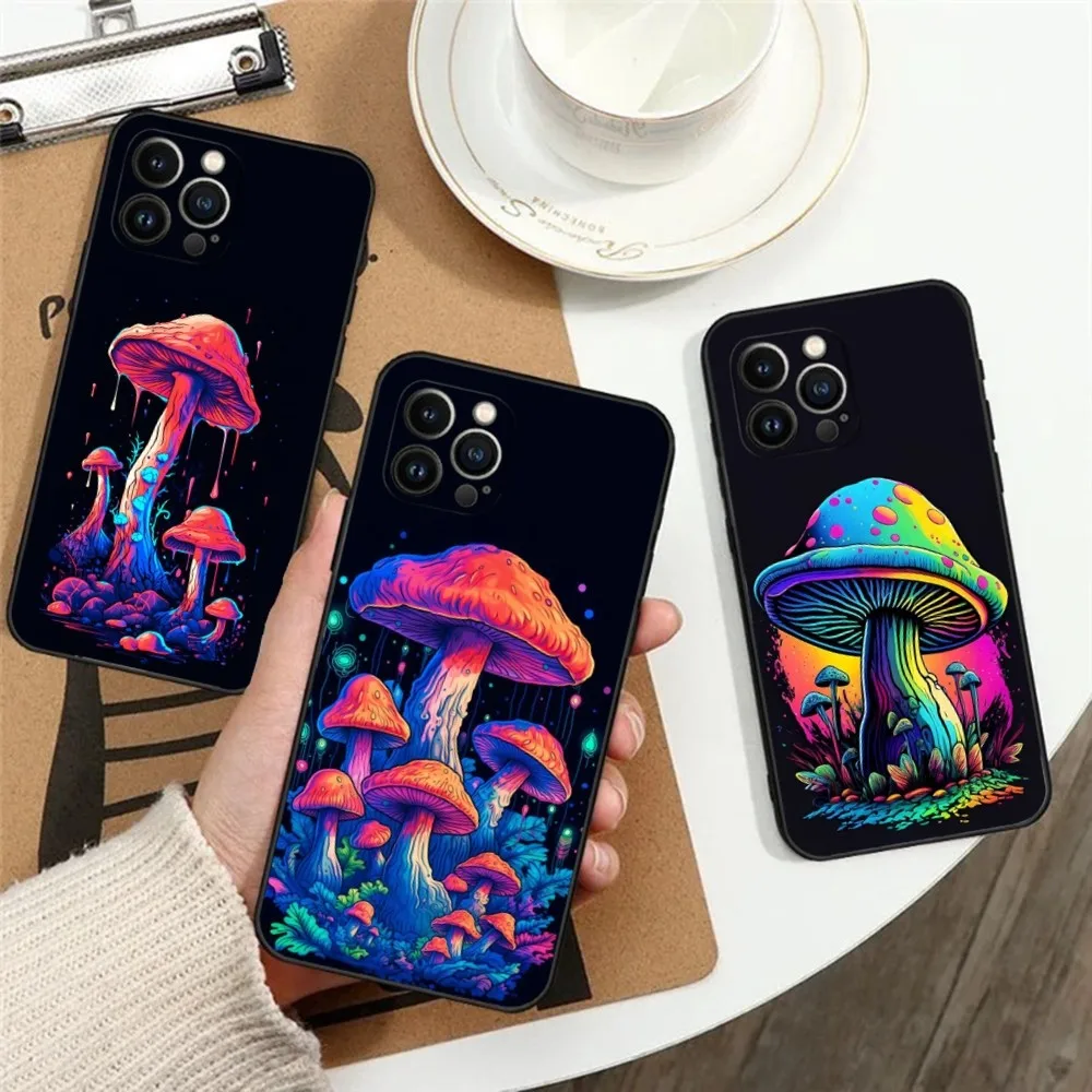 

Trippy Psychedelic Mushrooms Phone Case for Apple iPhone, 13, 14,13,12,11,XS,XR,X,8,7,Pro,Max,Plus, Mini Silicone Cover, Black
