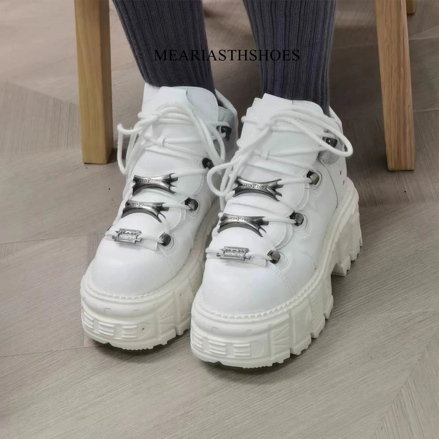

New 2026 Brand Punk Style Women Shoes Lace-up heel height 6CM Platform flat Shoes Woman Rock Boots Metal Decor Woman Sneakers