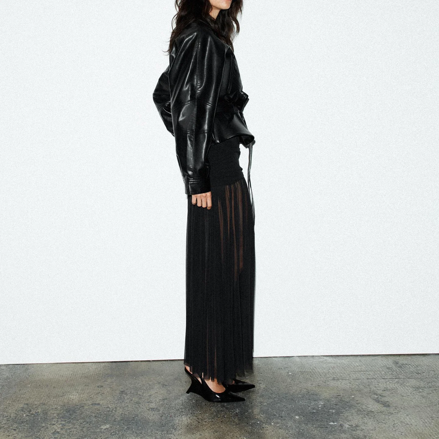 Z Mujer Faion ort Bla Leather Jaet 2025 Temporada de otoño Largo Sve Flip Collar Stand Fit Personali Sle