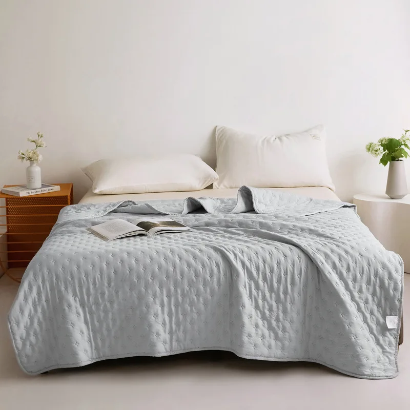 Super Soft Quilt Modern Solid Color Cool Bedspread on The Bed Home Summer Blanket for Single Double Bed