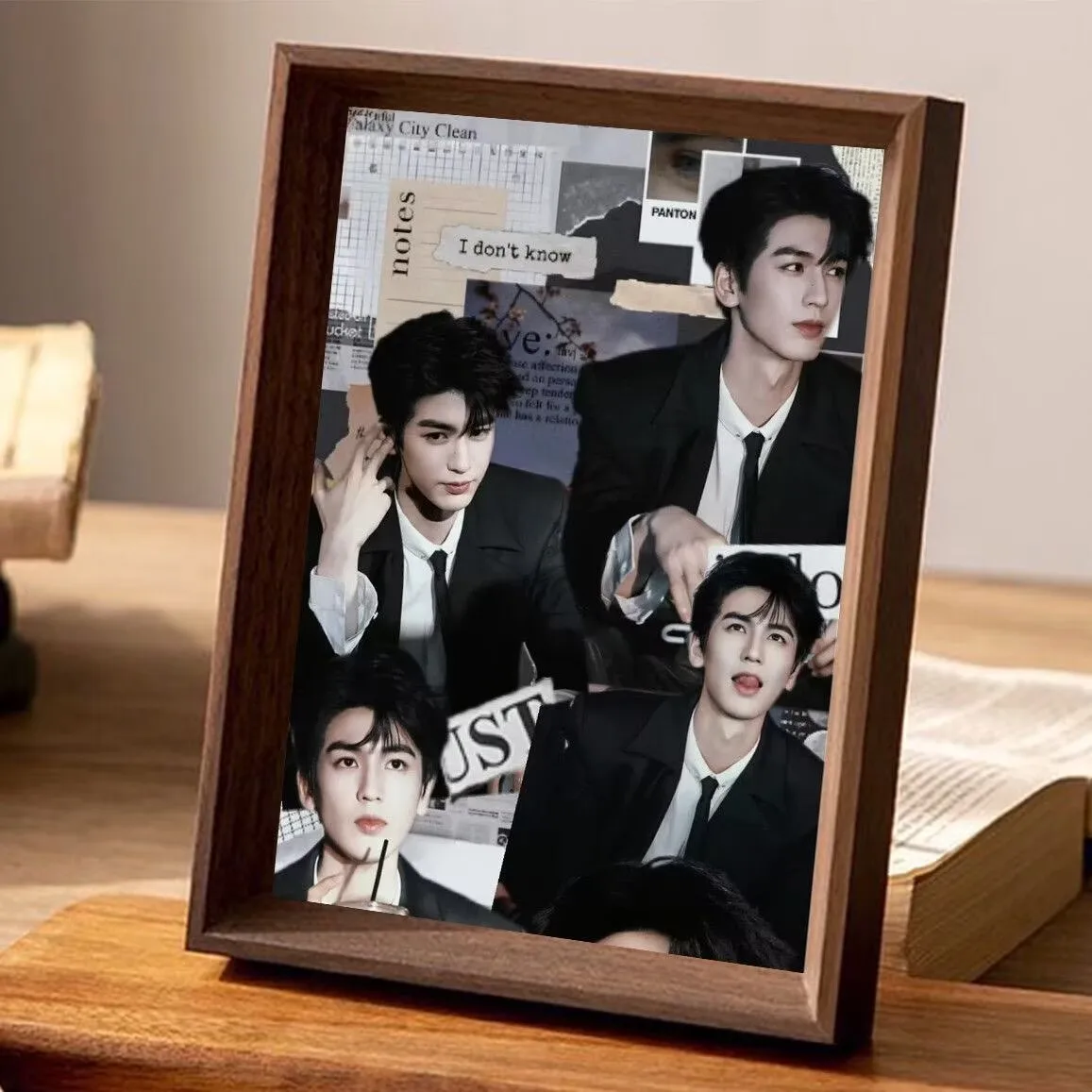 

Zhang Linghe fan merchandise, including photo frames,table decorations,dormitory decorative paintings, perfect gifts for friends