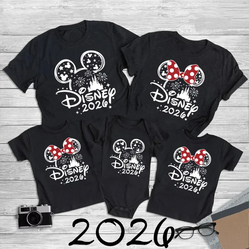 Ensemble Parent-enfant de la famille Disney Mickey et Minnie Mouse, en coton pour Parents, frères et sœurs, T-shirt pour enfants, bébé