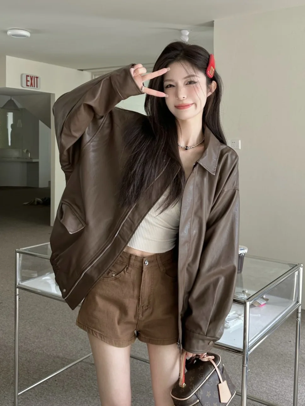 

Кожаная куртка Cé Brown для женщин, весна-осень 2026, новая универсальная свободная мотоциклетная куртка в американском стиле с длинными рукавами